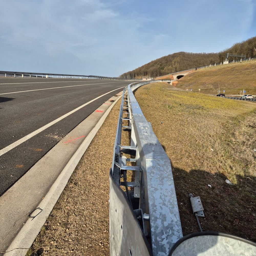 A44 Sontra 2023_Herstellung Schutzplanke (3)